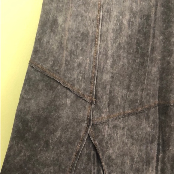 Super soft acid wash maxi skirt - Picture 2 of 3